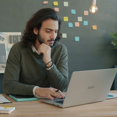 marketer-puzzled-600